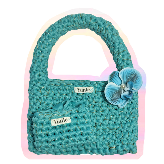 The Cardholder — Blue Lagoon