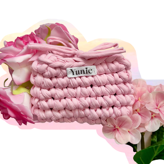 The Cardholder — Baby Pink