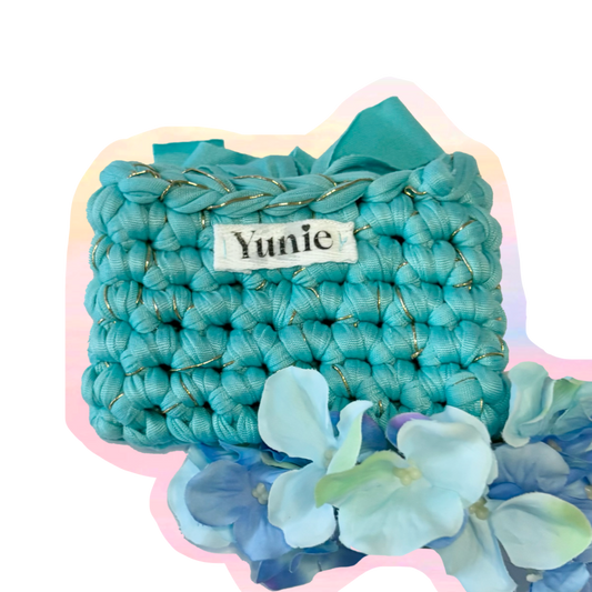 The Cardholder — Blue Lagoon